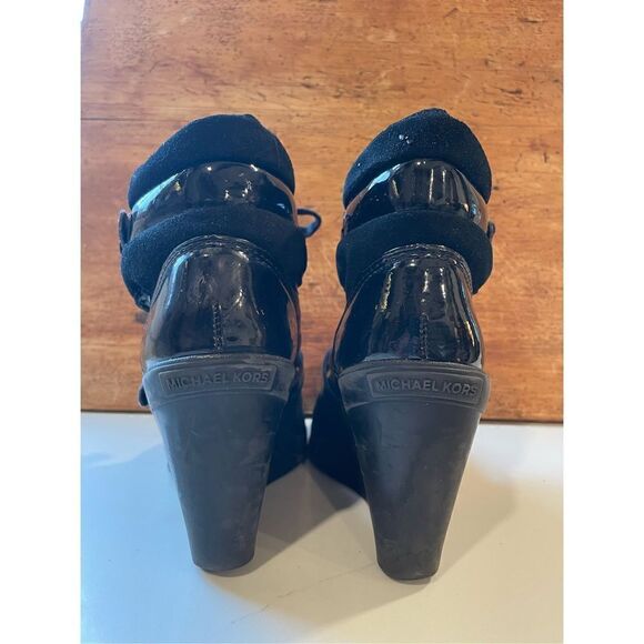 MICHAEL KORS Black Patent LIZZIE Hi High Top Wedge Platform Sneakers Booties 7.5 - Picture 2 of 13